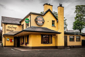 The Halt @ The Halfway House Country Pub